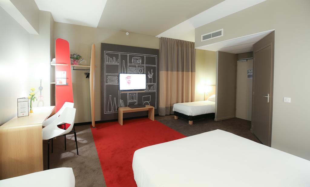 Ibis Niort Est Mendes France Hotel Exterior photo