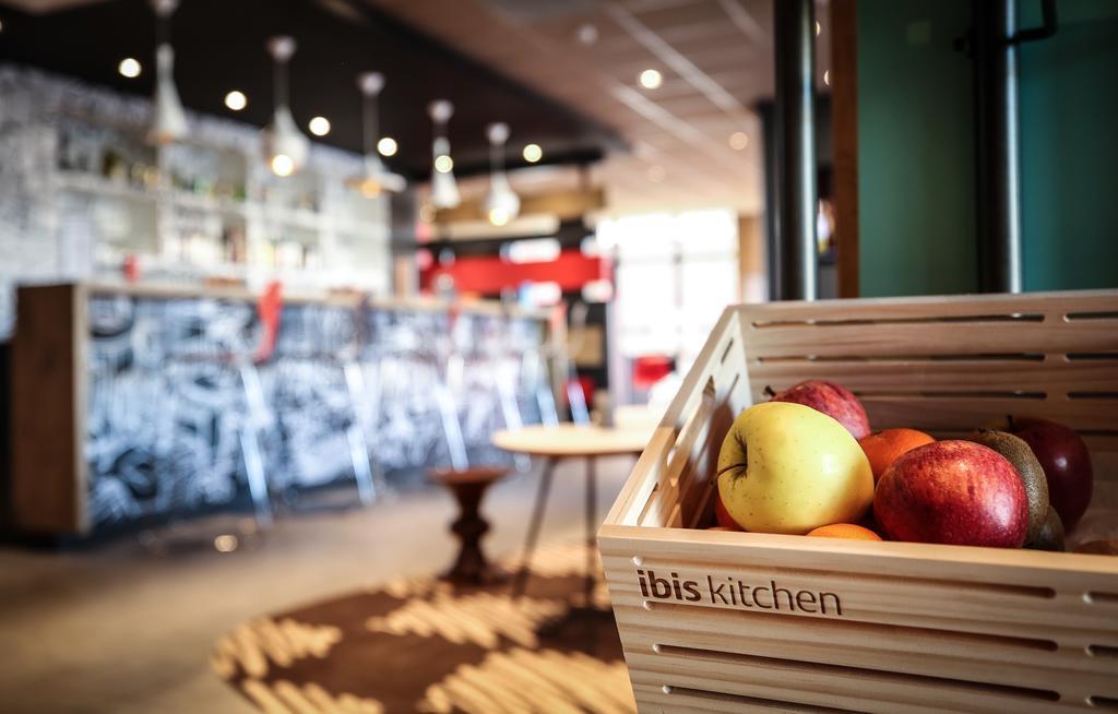 Ibis Niort Est Mendes France Hotel Exterior photo