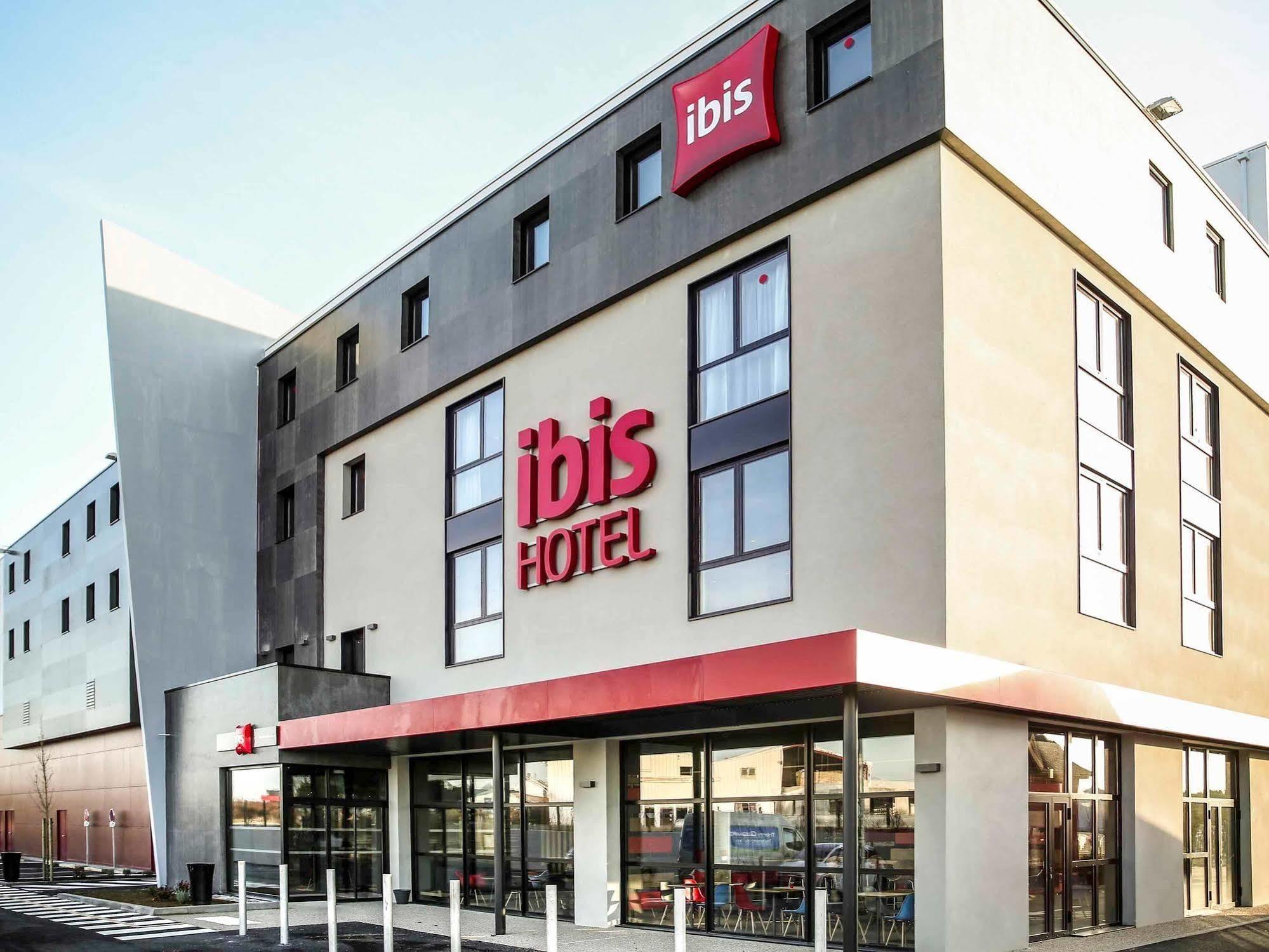 Ibis Niort Est Mendes France Hotel Exterior photo