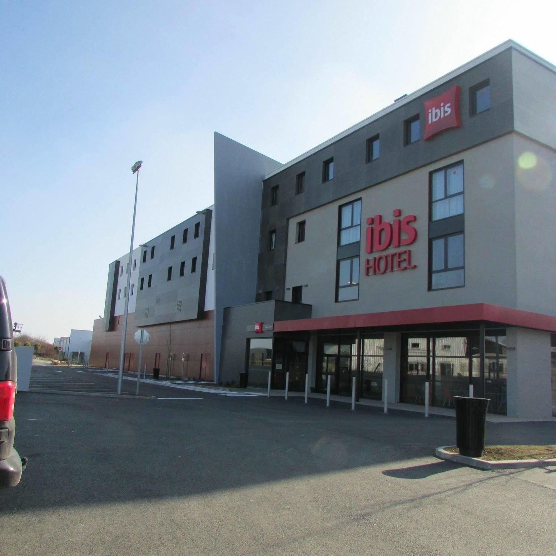 Ibis Niort Est Mendes France Hotel Exterior photo